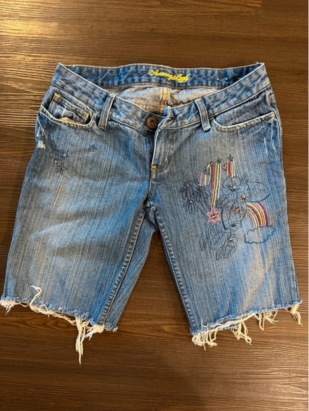 Vintage American Eagle Junior Size 4 Denim Jean Long Shorts Y2K Butterfly
